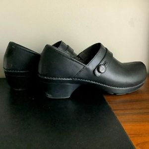 dansko shoes